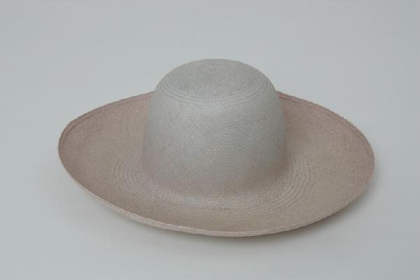 Manufacturer and wholesaler of HAT PESCADOR STITCH - CERDÁ